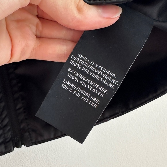 7 For All Mankind Black Faux Leather Corset Crop Top, Size Medium - Picture 10 of 16